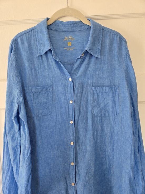 Lilly Pulitzer Tops - Lilly Pulitzer Women's Blue Linen Button-Up Shirt